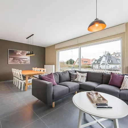 Villa Koetje Boe Located Near The Sea In Koksijde